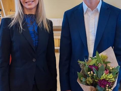 Dr. Hans Emil Atlason and Lotta María Ellingsen. Picture taken at the annual Ceremony for Doctoral Graduates on December 1st 2022.
