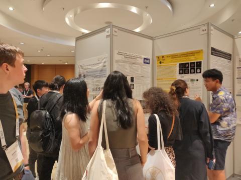 PhD student Mengyu Li presented her poster. 